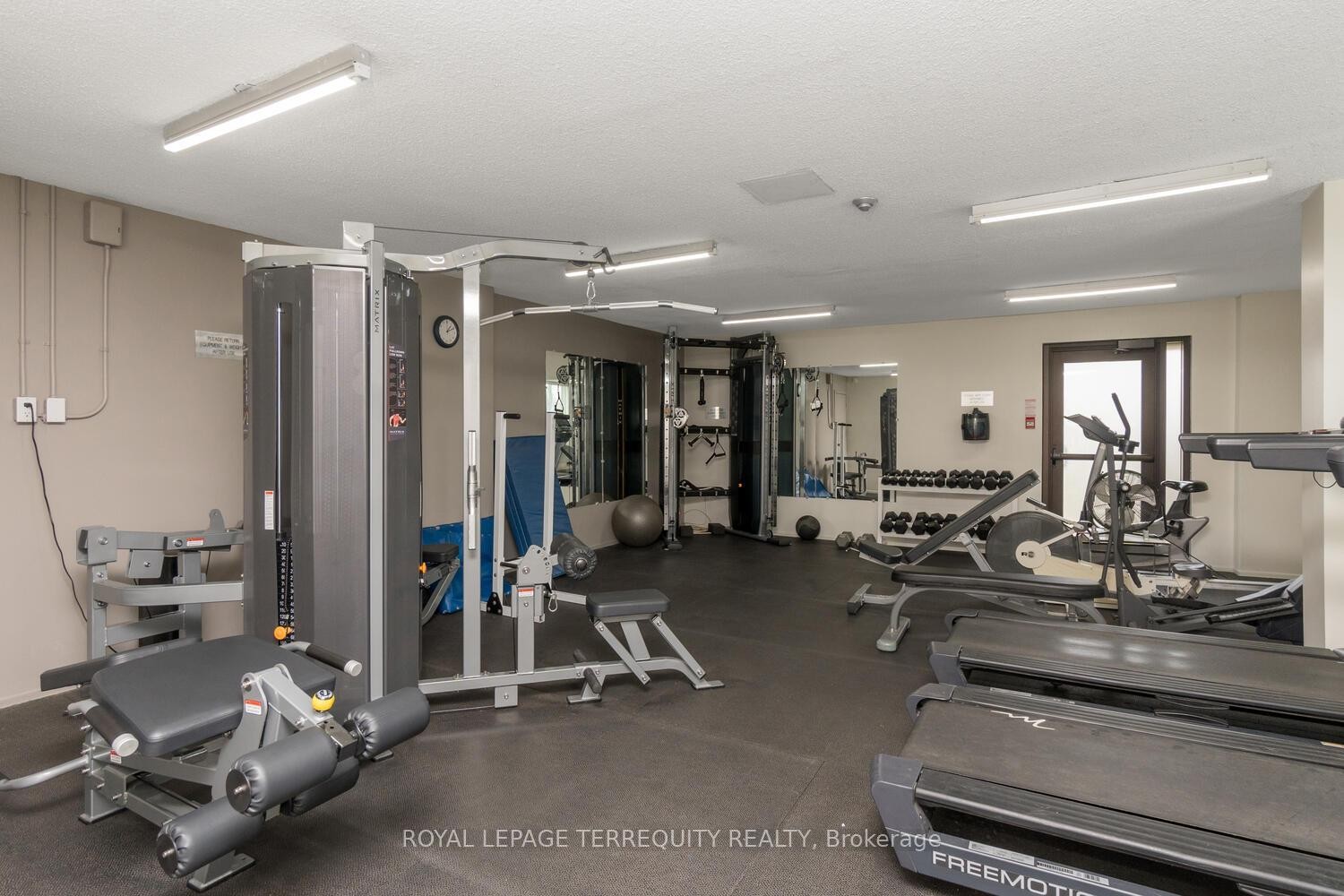 









966


Inverhouse

Drive, 206,
Mississauga,




ON
L5J 4B6

