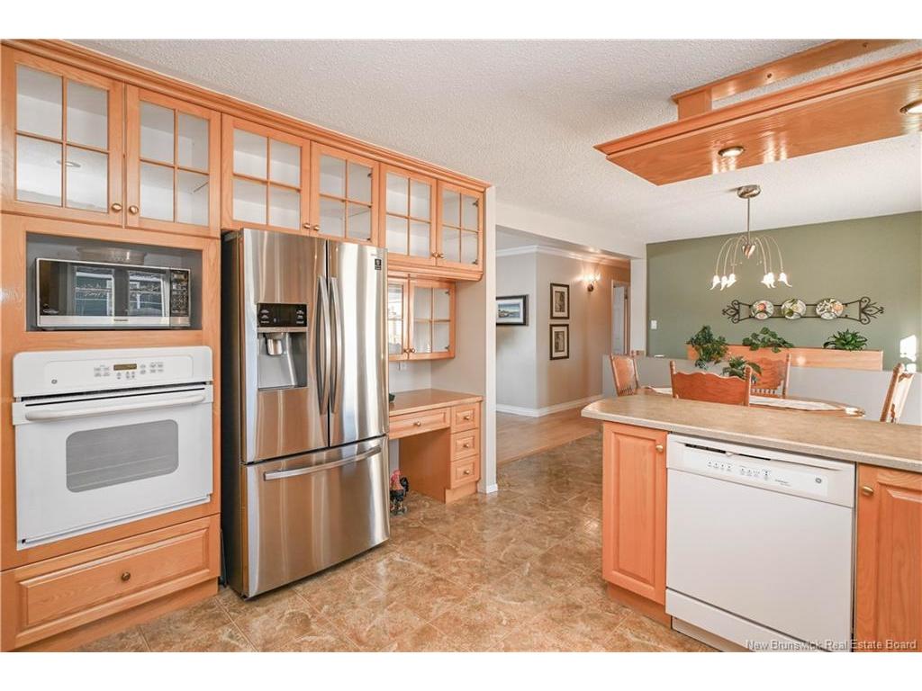 









262


Savard

ST,
Caraquet,




NB
E1W 1A4

