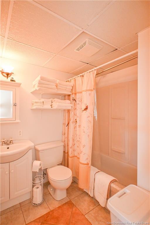 









262


Savard

ST,
Caraquet,




NB
E1W 1A4

