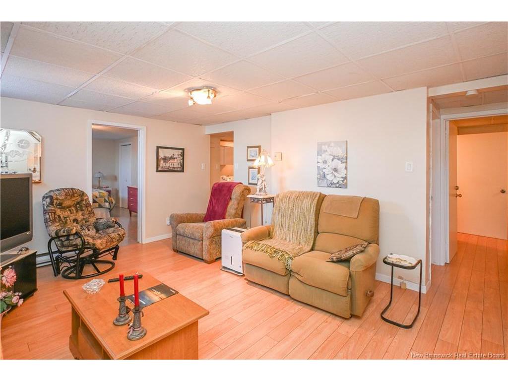 









262


Savard

ST,
Caraquet,




NB
E1W 1A4

