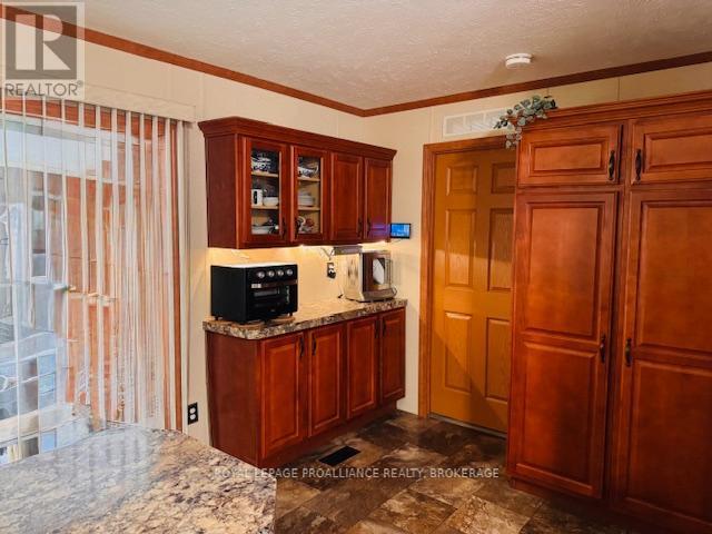 












22-3303 HIGHWAY 32

,
Front of Leeds & Seeleys Bay,




Ontario
K0H2N0

