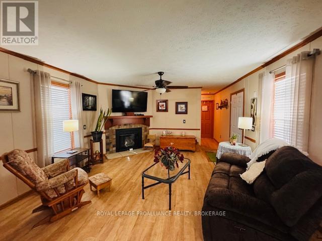 












22-3303 HIGHWAY 32

,
Front of Leeds & Seeleys Bay,




Ontario
K0H2N0

