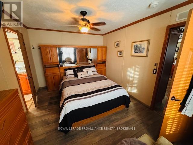 












22-3303 HIGHWAY 32

,
Front of Leeds & Seeleys Bay,




Ontario
K0H2N0

