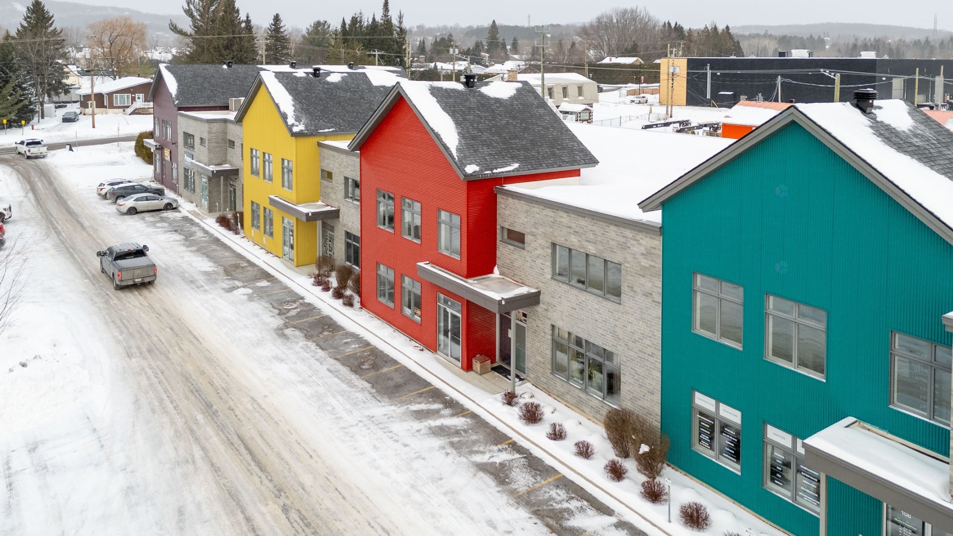 









951


Ch. du Lac-Écho

, 103,
Prévost,




QC
J0R1T0

