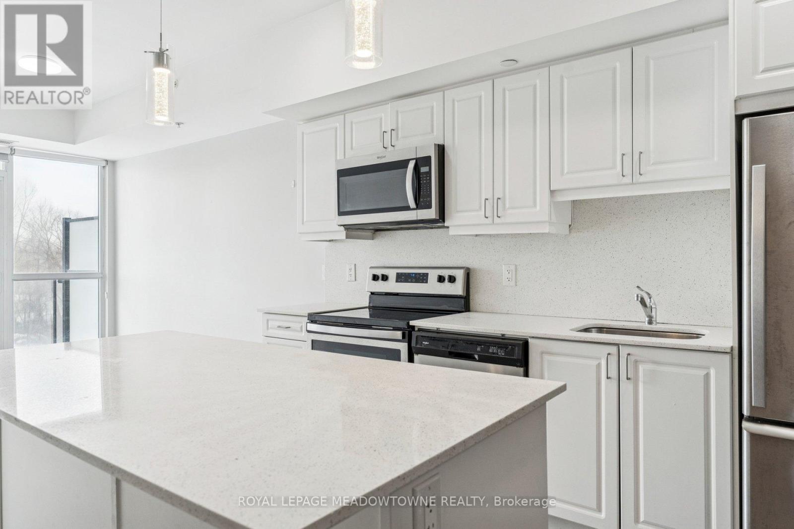 












311 - 7711 GREEN VISTA GATE

,
Niagara Falls,




Ontario
L2G0A8

