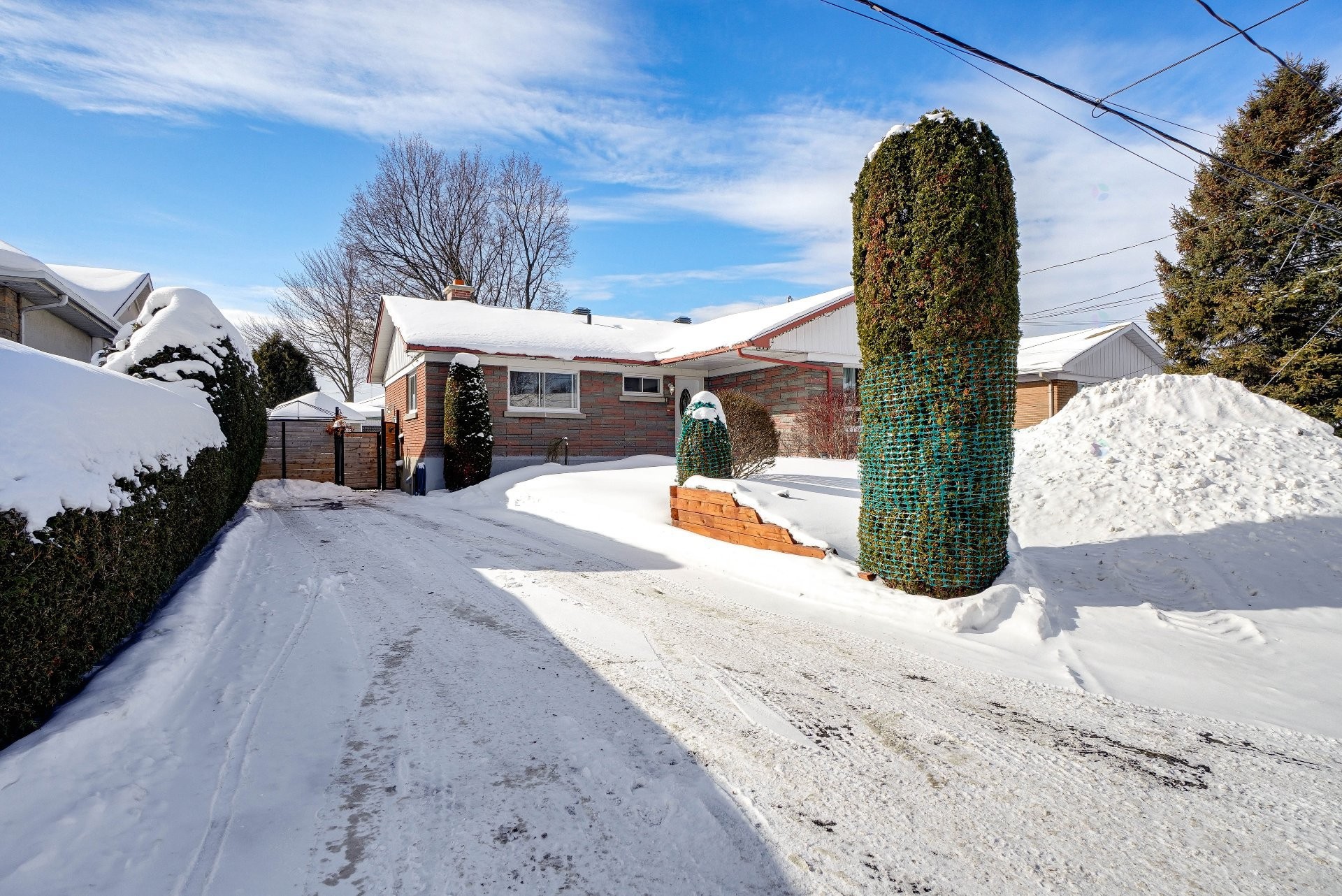 









18


Rue Archambault

,
Charlemagne,




QC
J5Z1Z8

