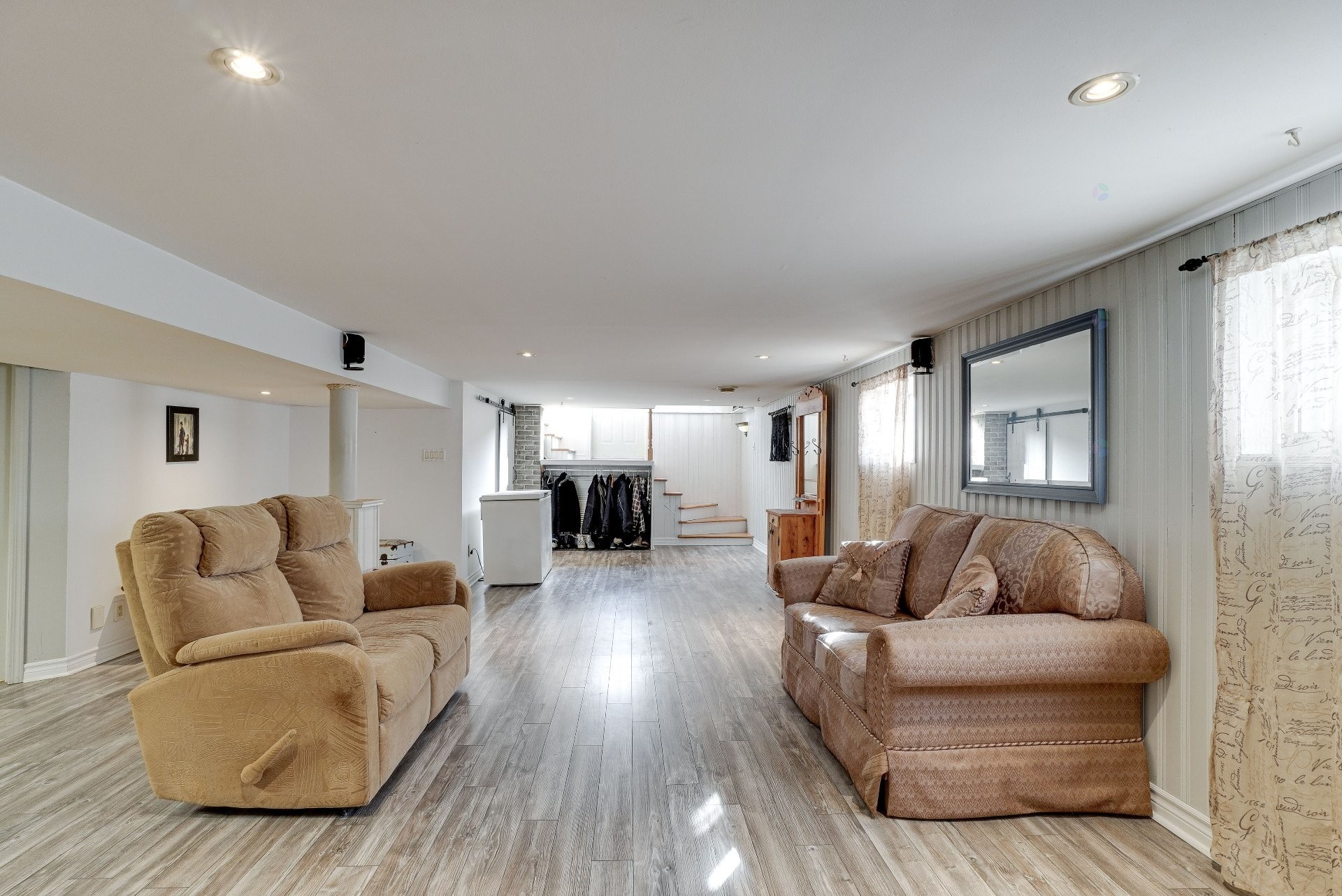 









18


Rue Archambault

,
Charlemagne,




QC
J5Z1Z8

