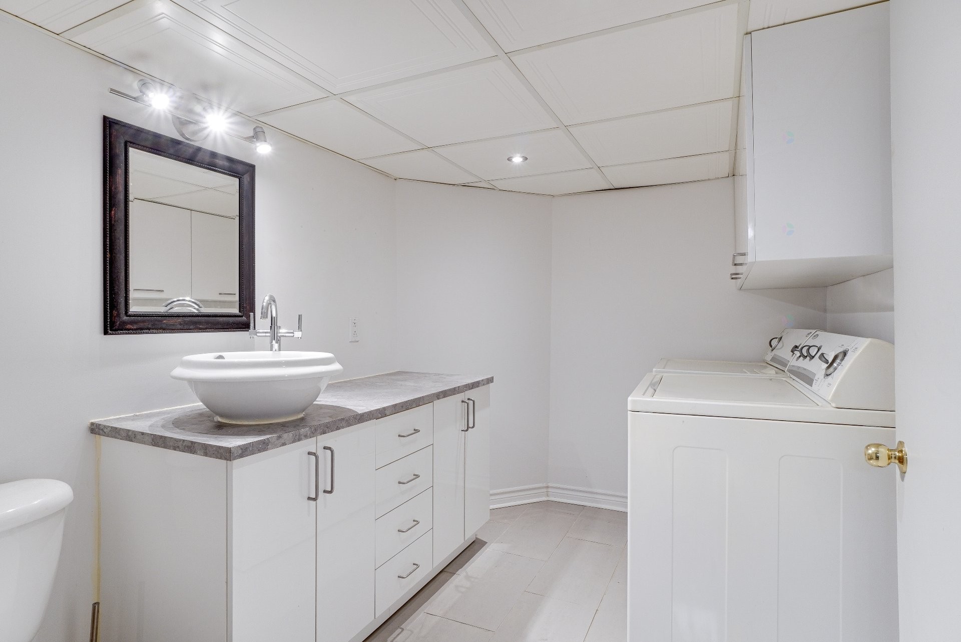 









18


Rue Archambault

,
Charlemagne,




QC
J5Z1Z8

