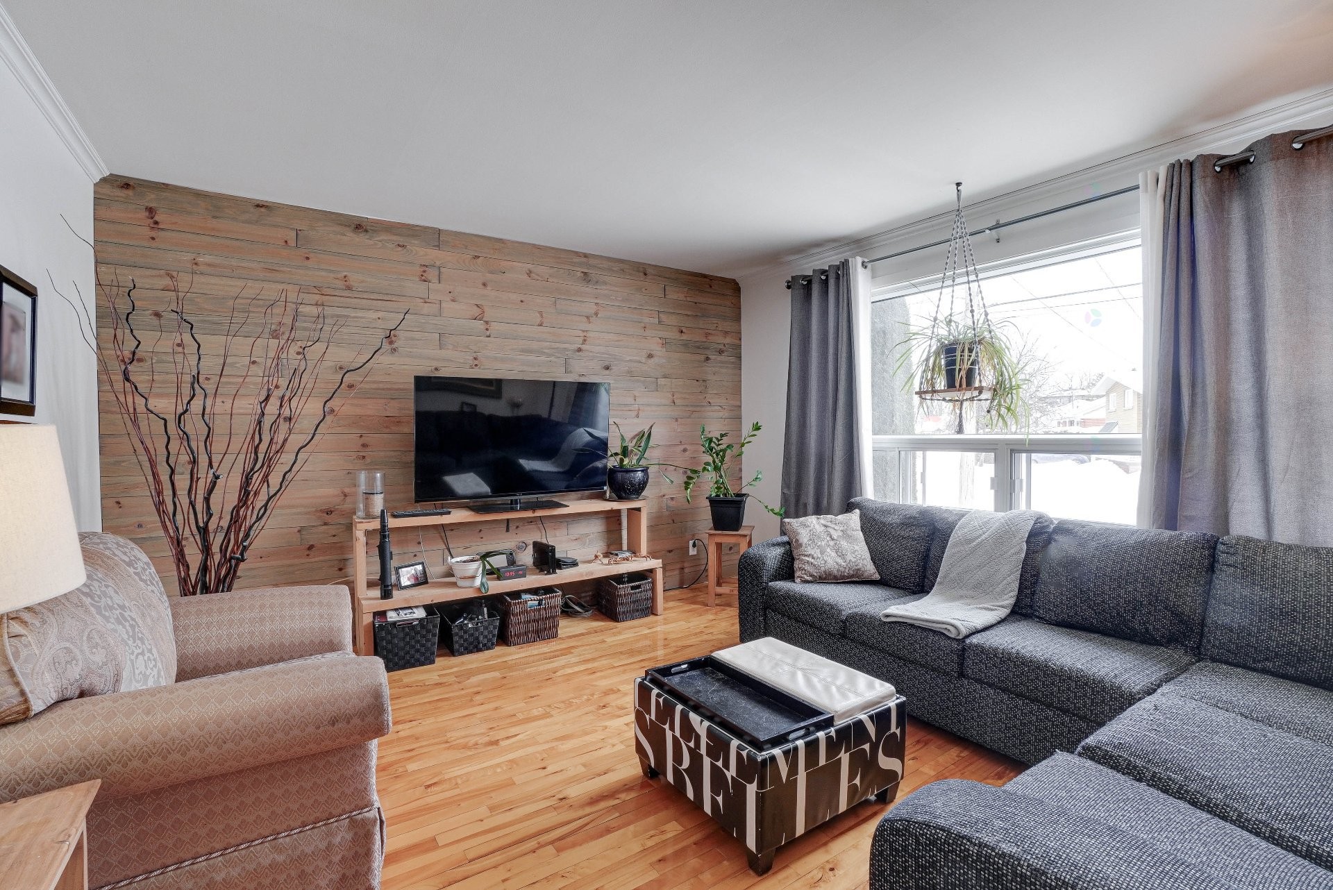 









18


Rue Archambault

,
Charlemagne,




QC
J5Z1Z8

