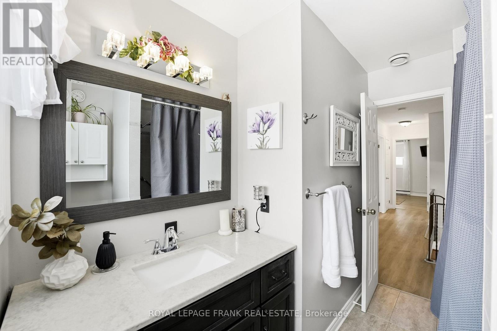 












89 ALLAN STREET

,
Scugog (Port Perry),




Ontario
L9L1E6

