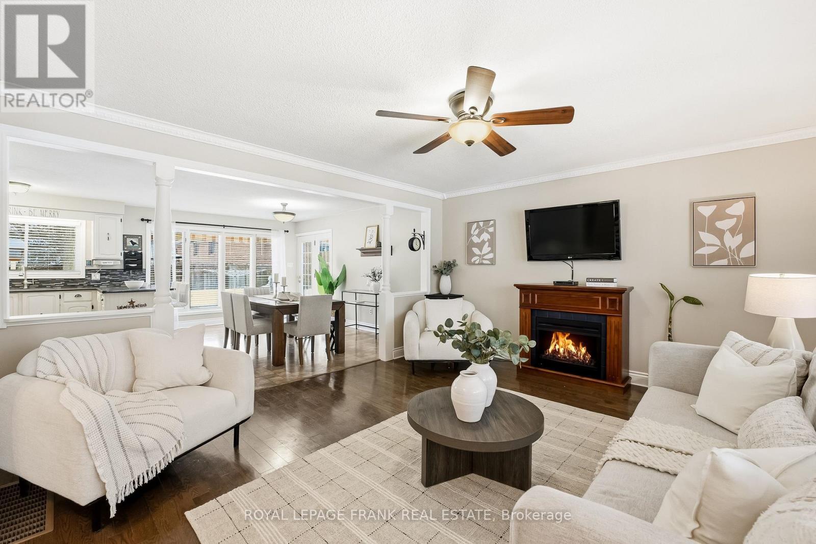 












89 ALLAN STREET

,
Scugog (Port Perry),




Ontario
L9L1E6

