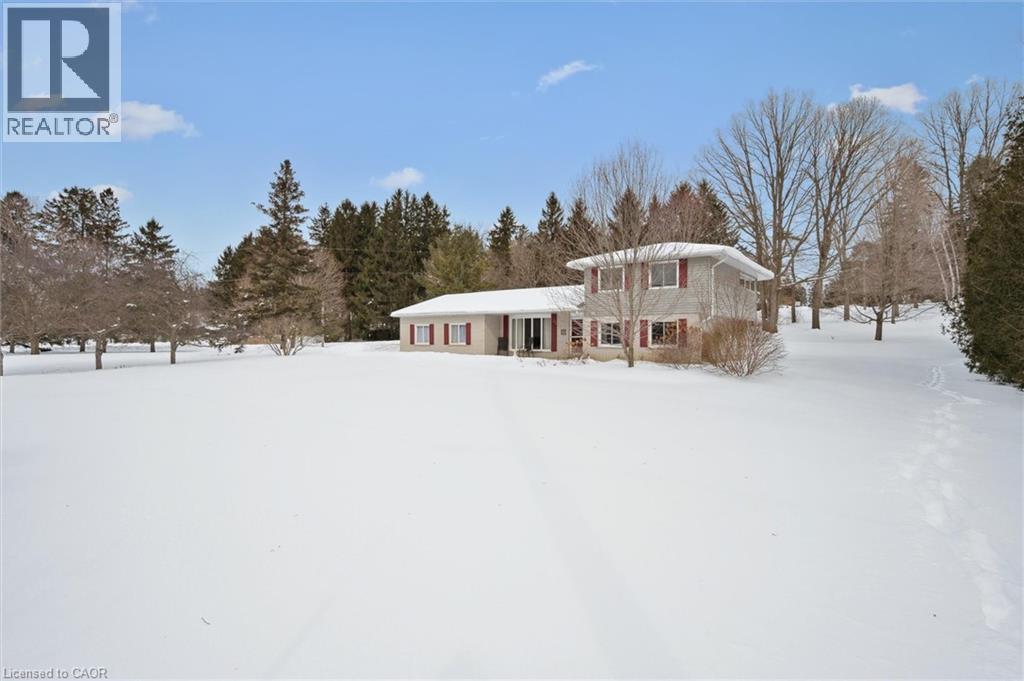 












126 GRANDVIEW Drive

,
Conestogo,




Ontario
N0B1N0


