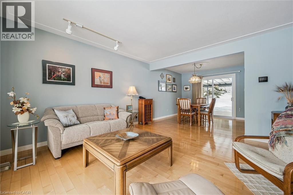 












126 GRANDVIEW Drive

,
Conestogo,




Ontario
N0B1N0

