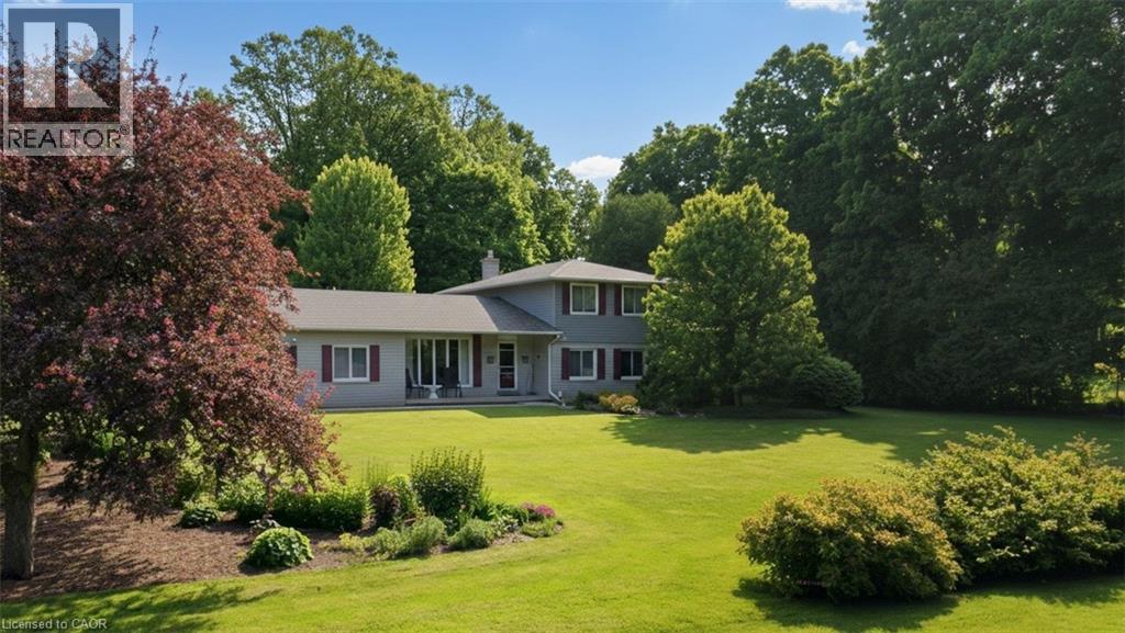 












126 GRANDVIEW Drive

,
Conestogo,




Ontario
N0B1N0

