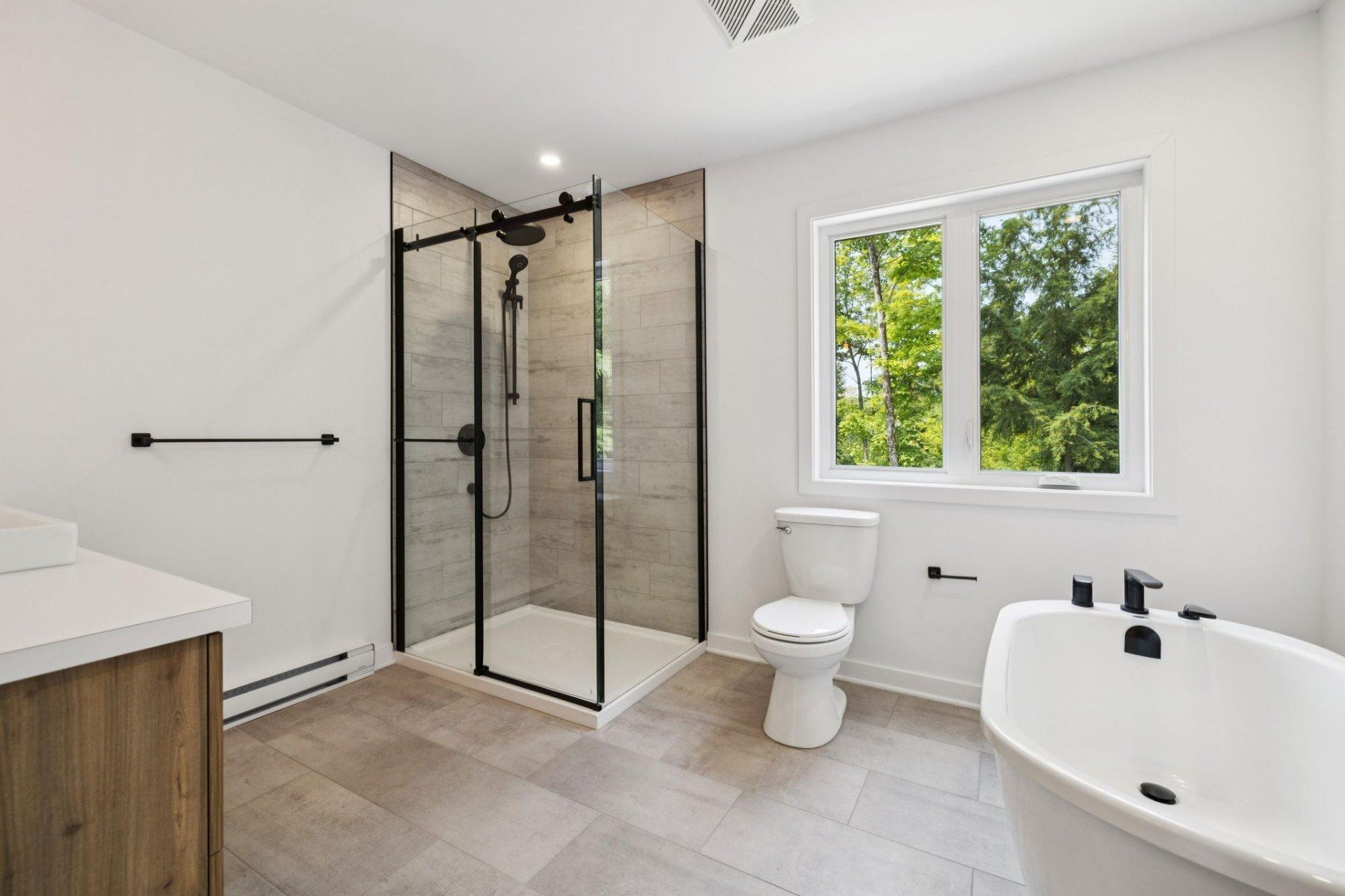 









66


Ch. des Lueurs

,
Val-des-Monts,




QC
J8N4J6

