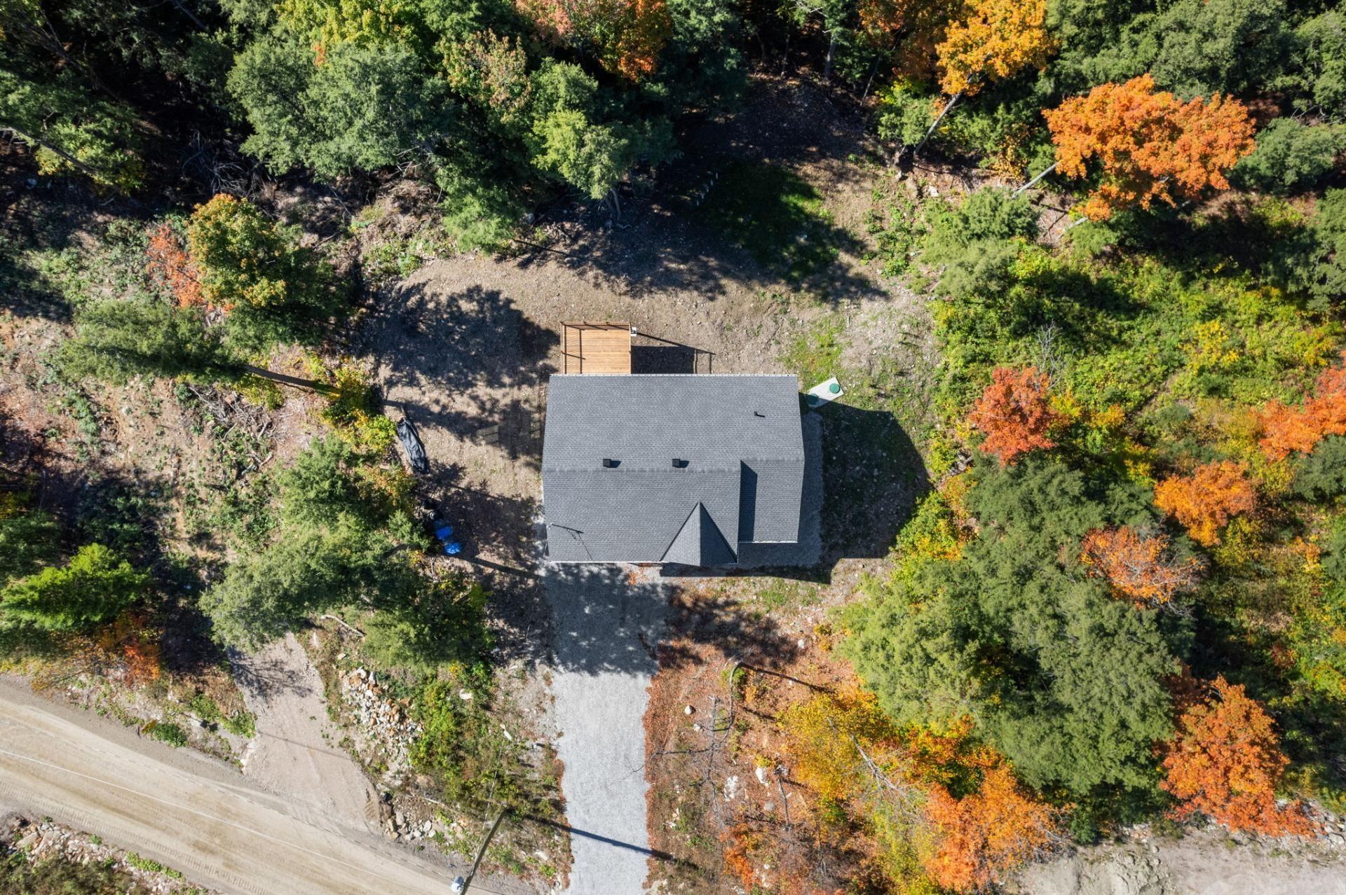 









66


Ch. des Lueurs

,
Val-des-Monts,




QC
J8N4J6

