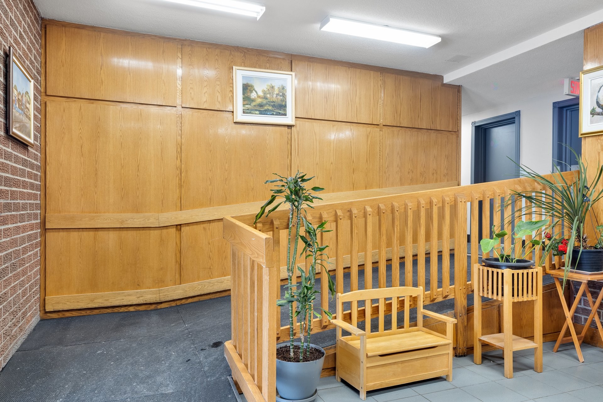 









23


Rue de la Soeur-Jeanne-Marie-Chavoin

, 1019,
Gatineau (Hull),




QC
J8Z1V9

