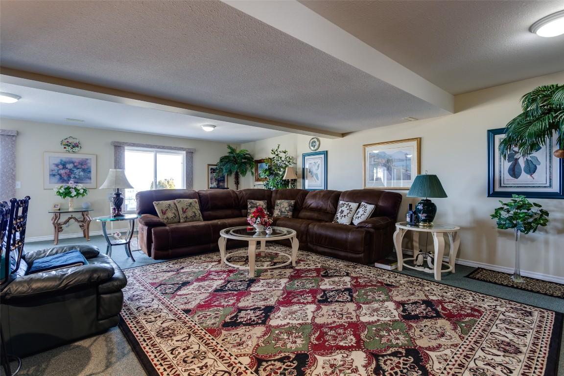 









2170


Sunview

Drive,
West Kelowna,




BC
V1Z 3R2

