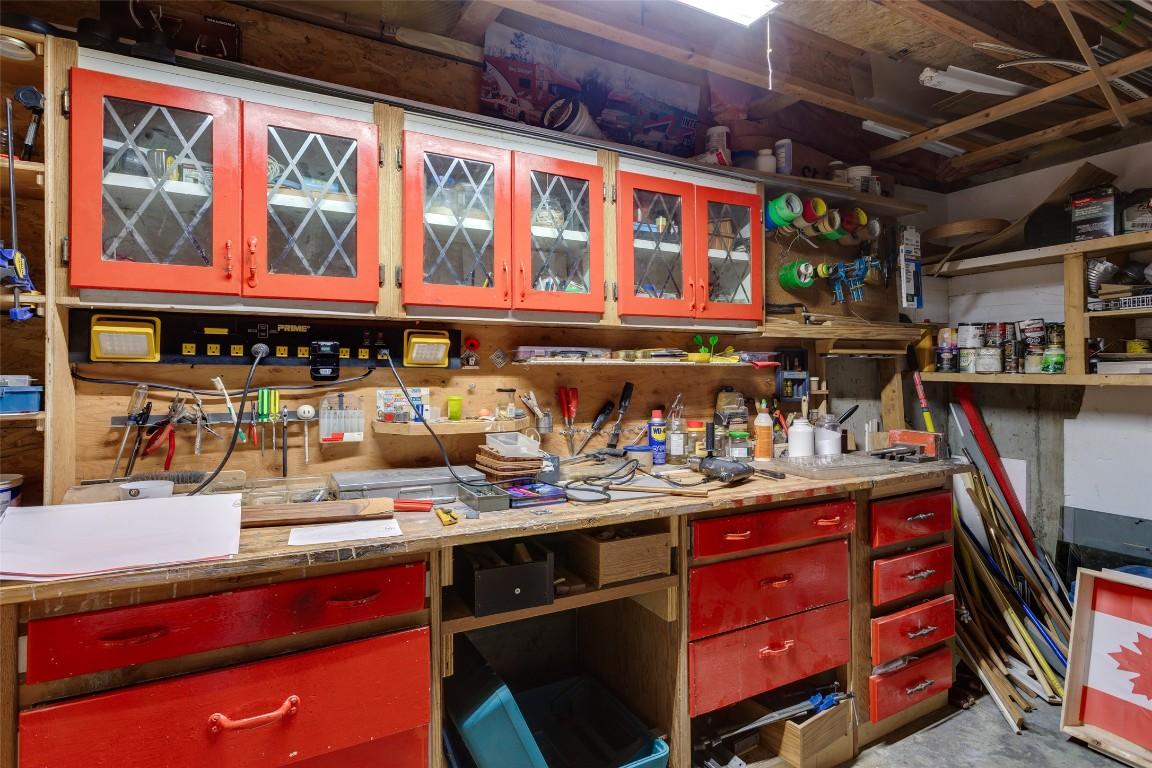 









2170


Sunview

Drive,
West Kelowna,




BC
V1Z 3R2

