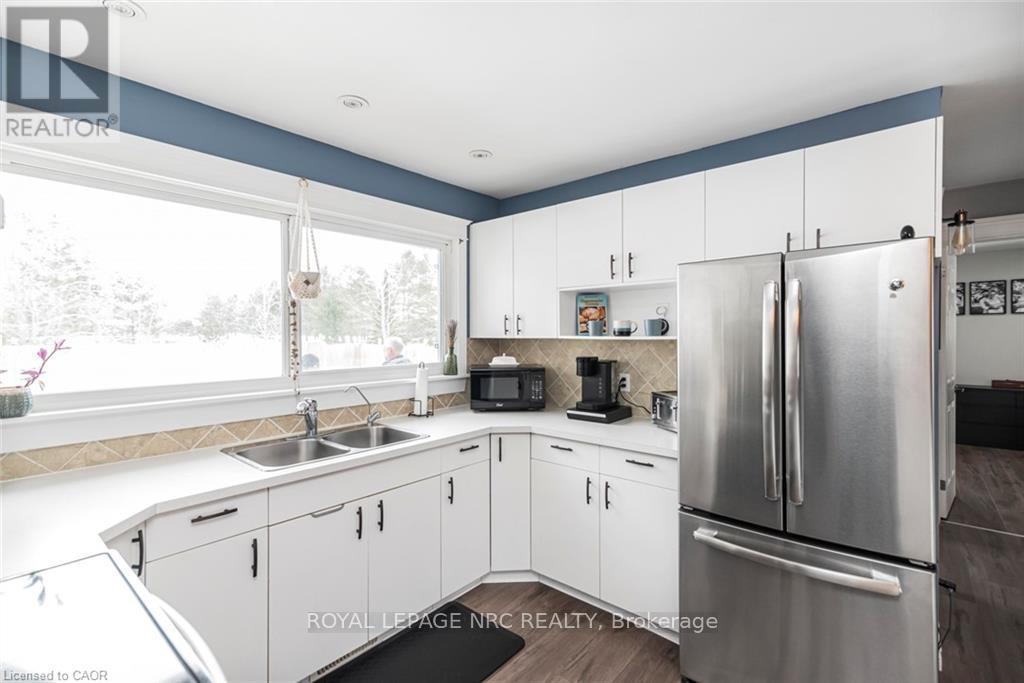 












11685 BURNABY ROAD

,
Wainfleet (Marshville/Winger),




Ontario
L0S1V0

