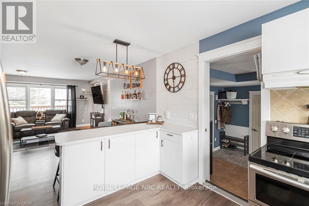 












11685 BURNABY ROAD

,
Wainfleet (Marshville/Winger),




Ontario
L0S1V0

