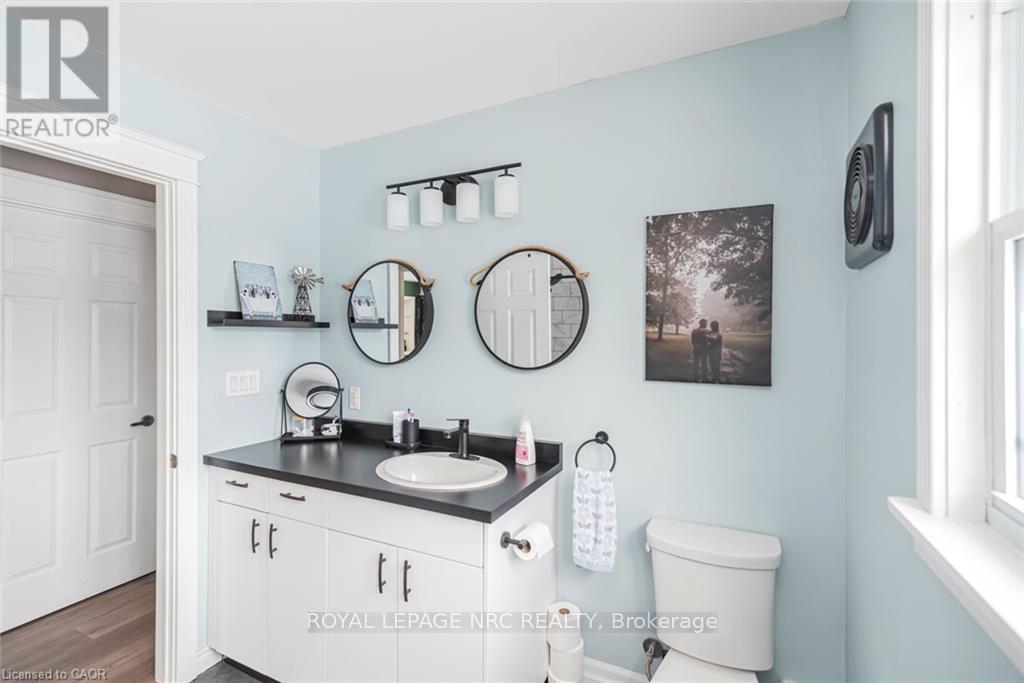 












11685 BURNABY ROAD

,
Wainfleet (Marshville/Winger),




Ontario
L0S1V0

