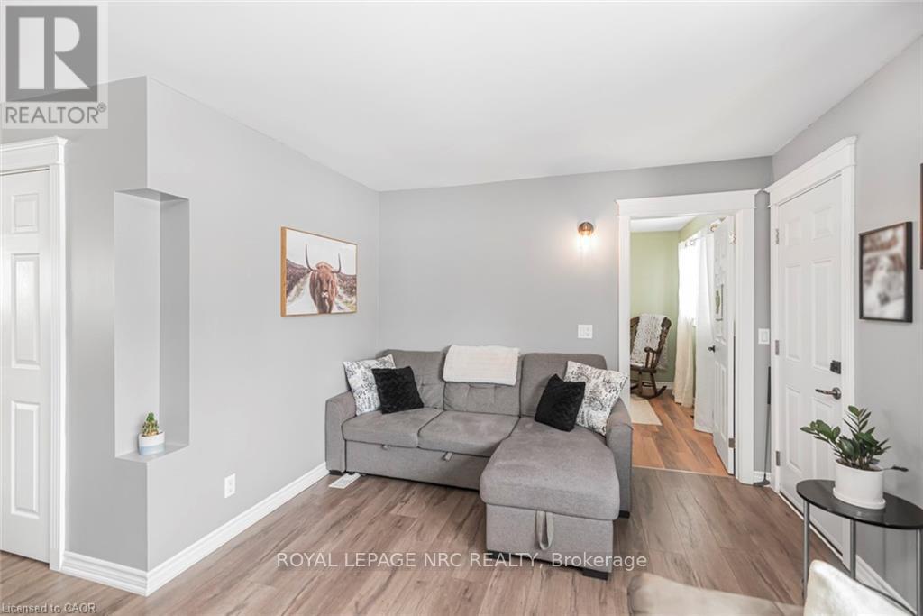 












11685 BURNABY ROAD

,
Wainfleet (Marshville/Winger),




Ontario
L0S1V0

