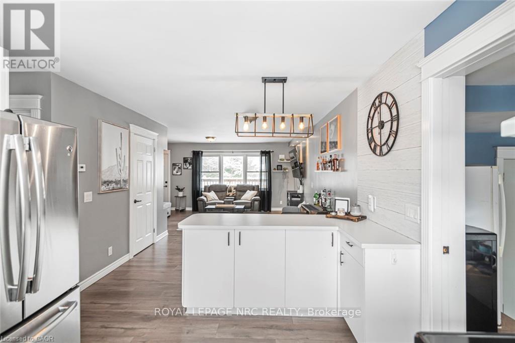 












11685 BURNABY ROAD

,
Wainfleet (Marshville/Winger),




Ontario
L0S1V0

