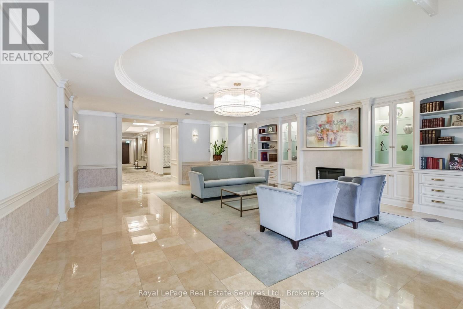 












PH1 - 60 OLD MILL ROAD

,
Oakville (OO Old Oakville),




Ontario
L6J7V9

