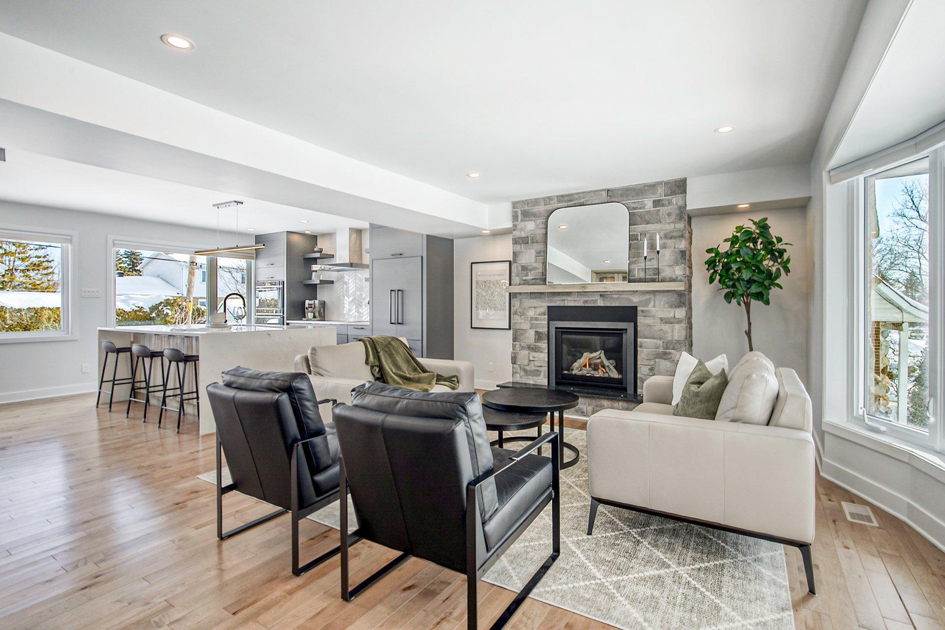 









1984


Rue La Corne

,
Saint-Bruno-de-Montarville,




QC
J3V4Z9

