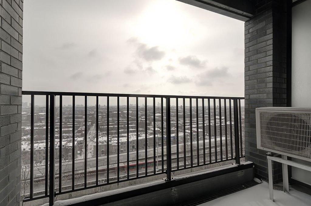 









2020


Boul. René-Lévesque O.

, 816,
Montréal (Ville-Marie),




QC
H3H0B4

