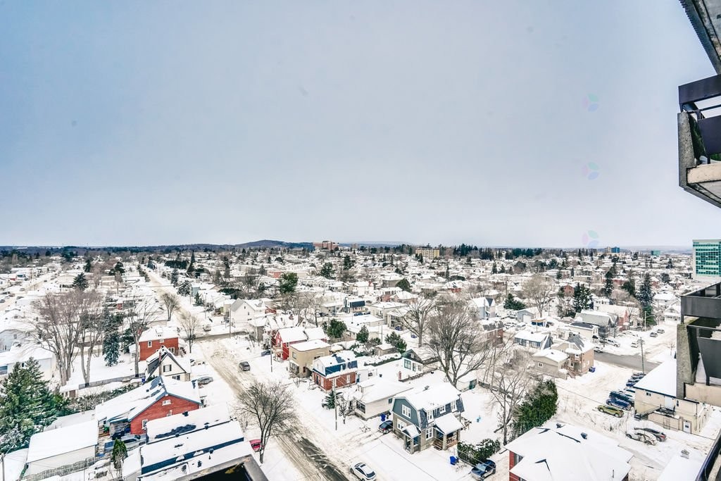 









295


Boul. St-Joseph

, 1406,
Gatineau (Hull),




QC
J8Y3Y5

