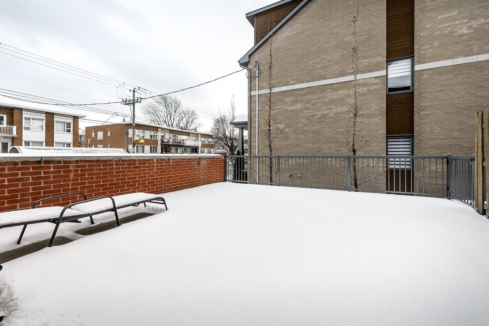 









7335


Ch. Kildare

,
Côte-Saint-Luc,




QC
H4W0B8

