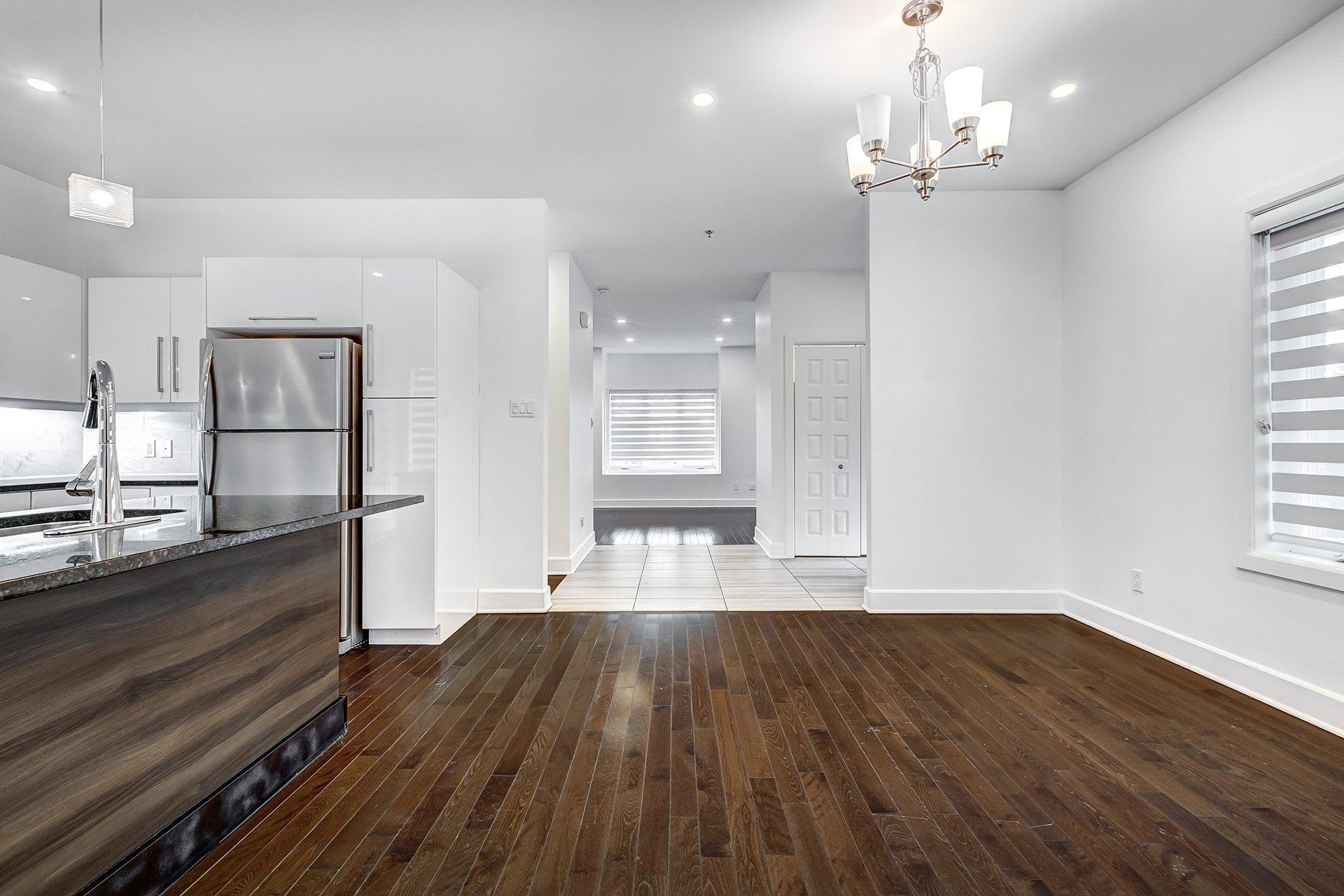 









7335


Ch. Kildare

,
Côte-Saint-Luc,




QC
H4W0B8

