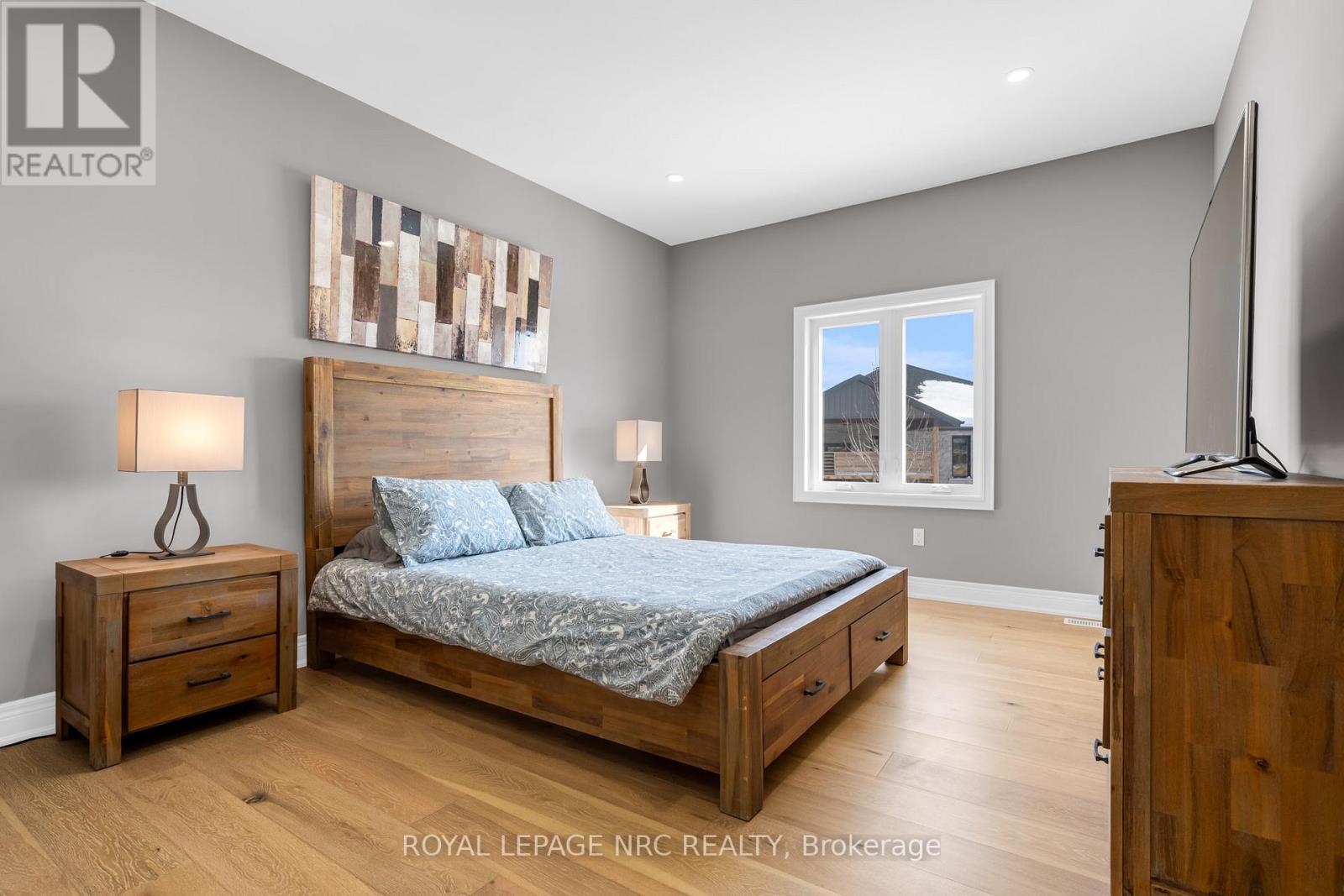 












738 CLARENCE STREET

,
Port Colborne (Sugarloaf),




Ontario
L3K0A8

