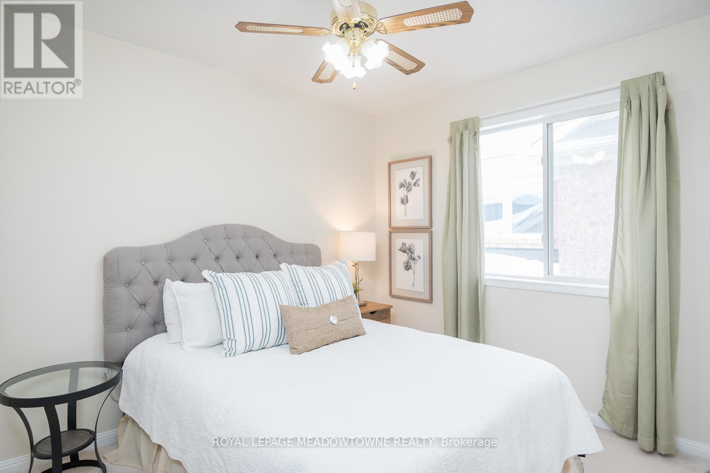 












1617 GOWLING TERRACE

,
Milton,




Ontario
L9T5J6

