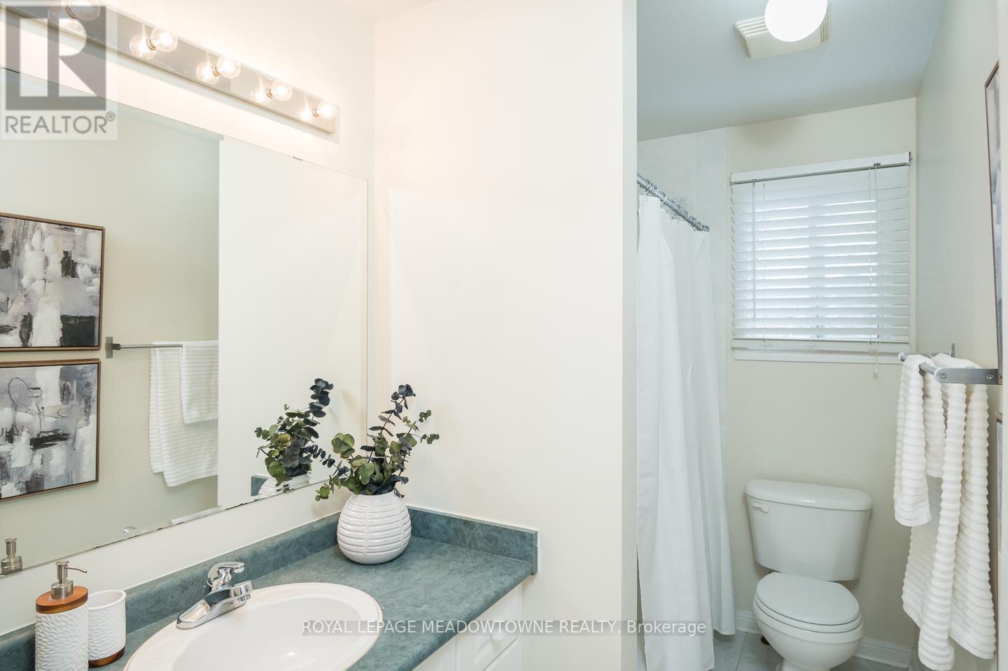 












1617 GOWLING TERRACE

,
Milton,




Ontario
L9T5J6

