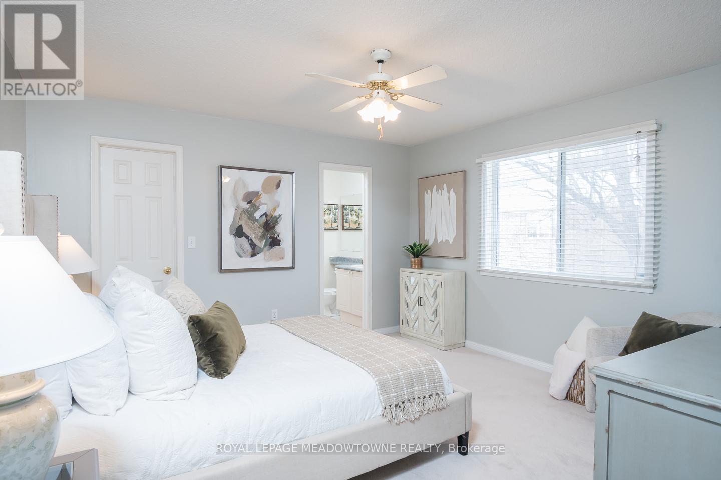 












1617 GOWLING TERRACE

,
Milton,




Ontario
L9T5J6

