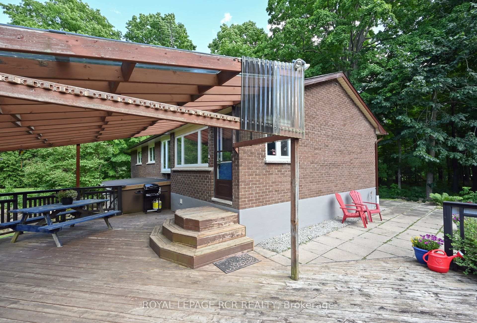 









14007


Fifth

Line,
Halton Hills,




ON
L0P 1H0

