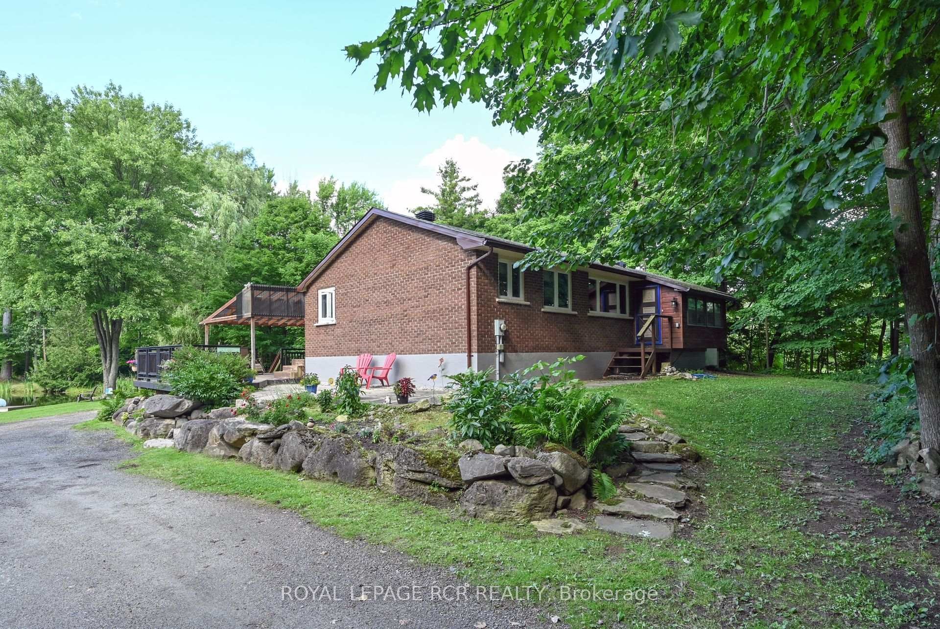 









14007


Fifth

Line,
Halton Hills,




ON
L0P 1H0

