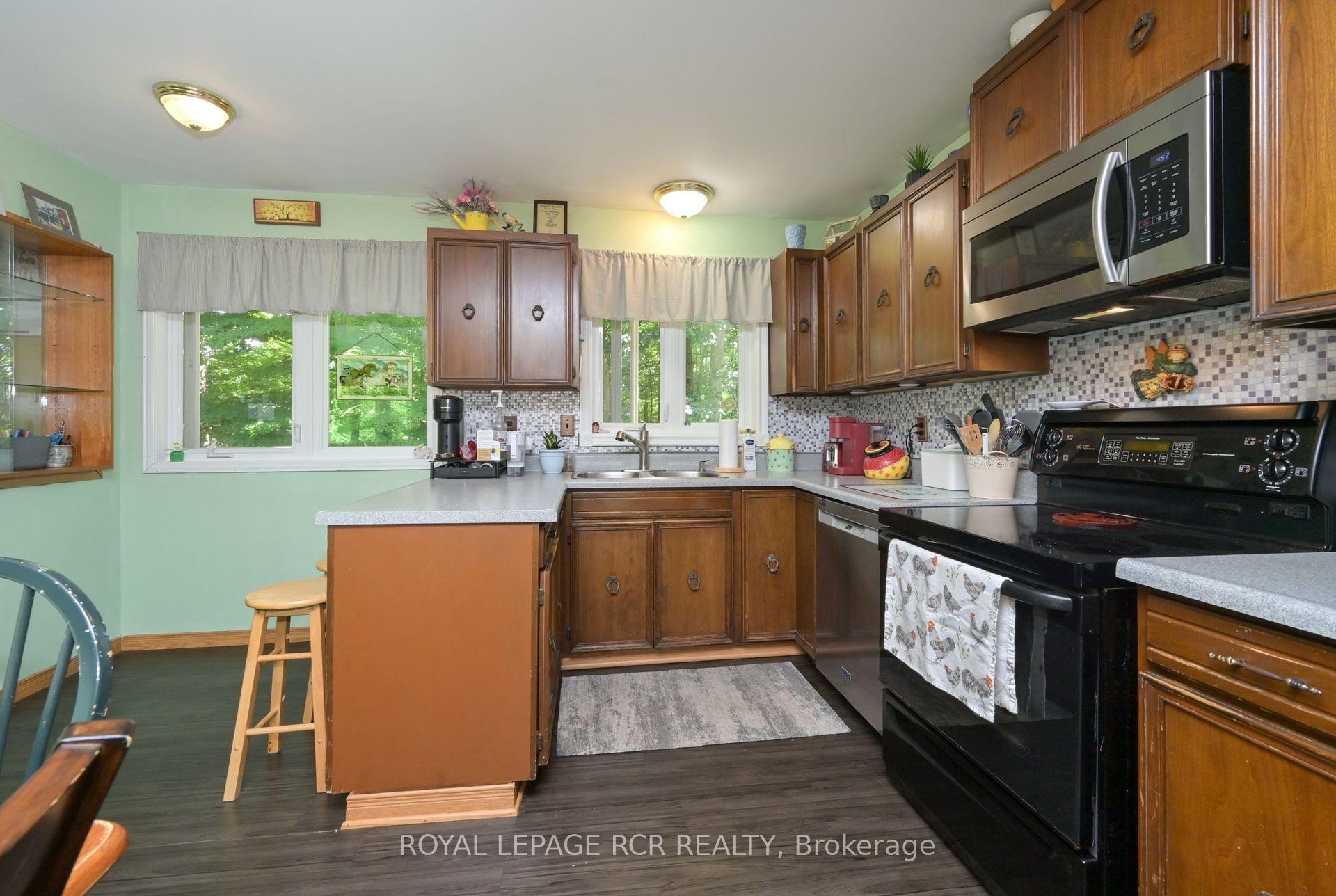 









14007


Fifth

Line,
Halton Hills,




ON
L0P 1H0

