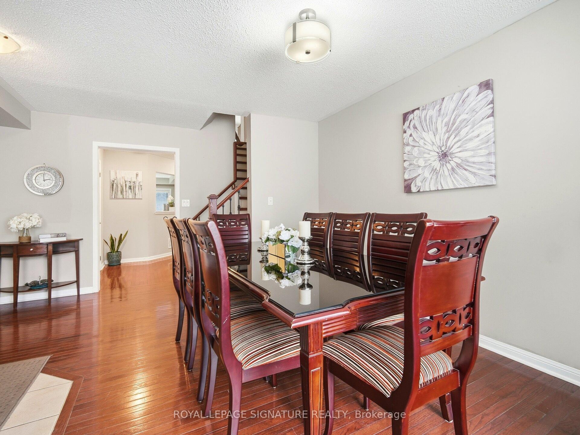 









92


Owlridge

Drive,
Brampton,




ON
L6X 0M5

