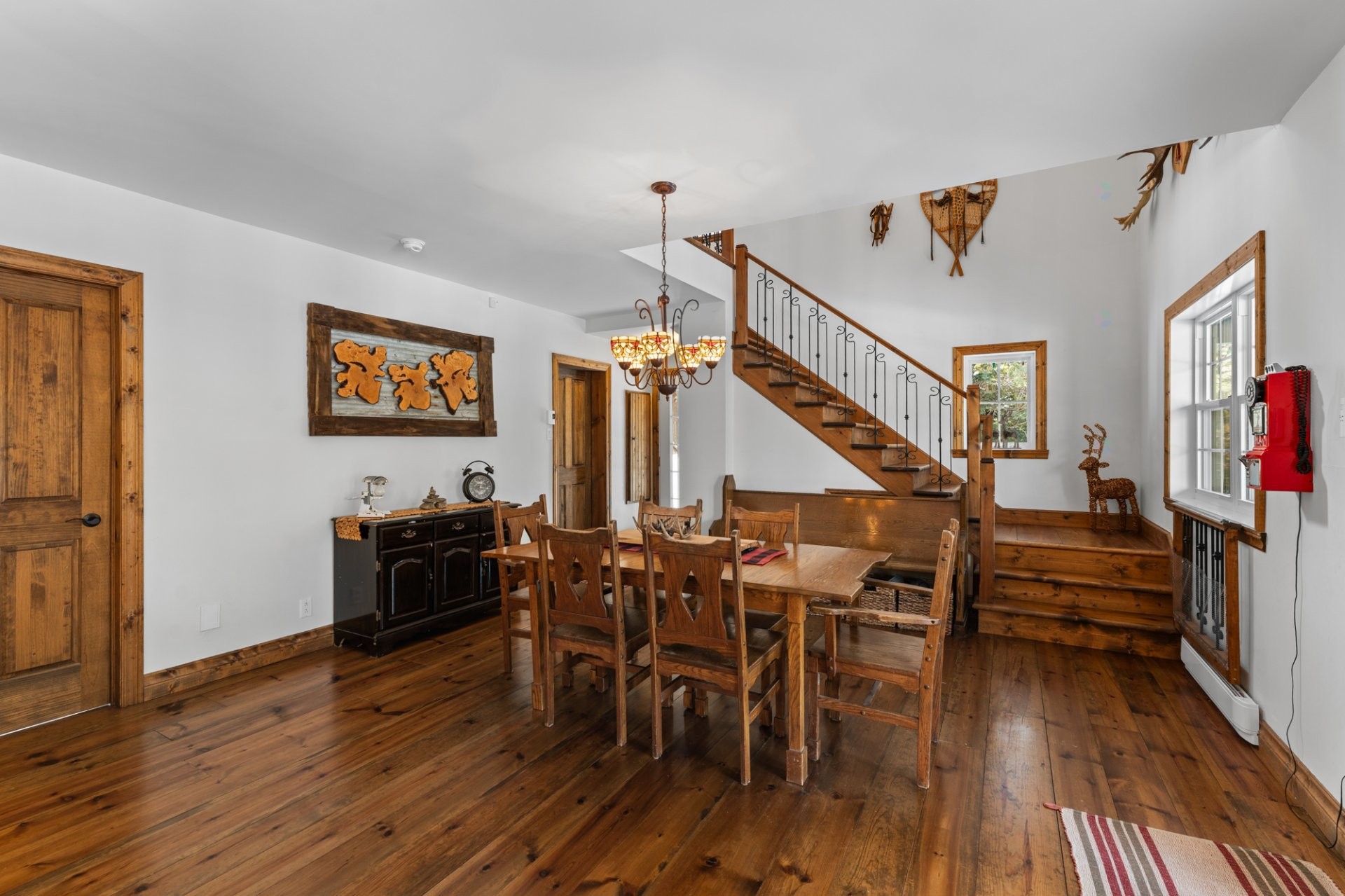 









1193


Ch. du Lac-Deligny O.

,
Mandeville,




QC
J0K1L0

