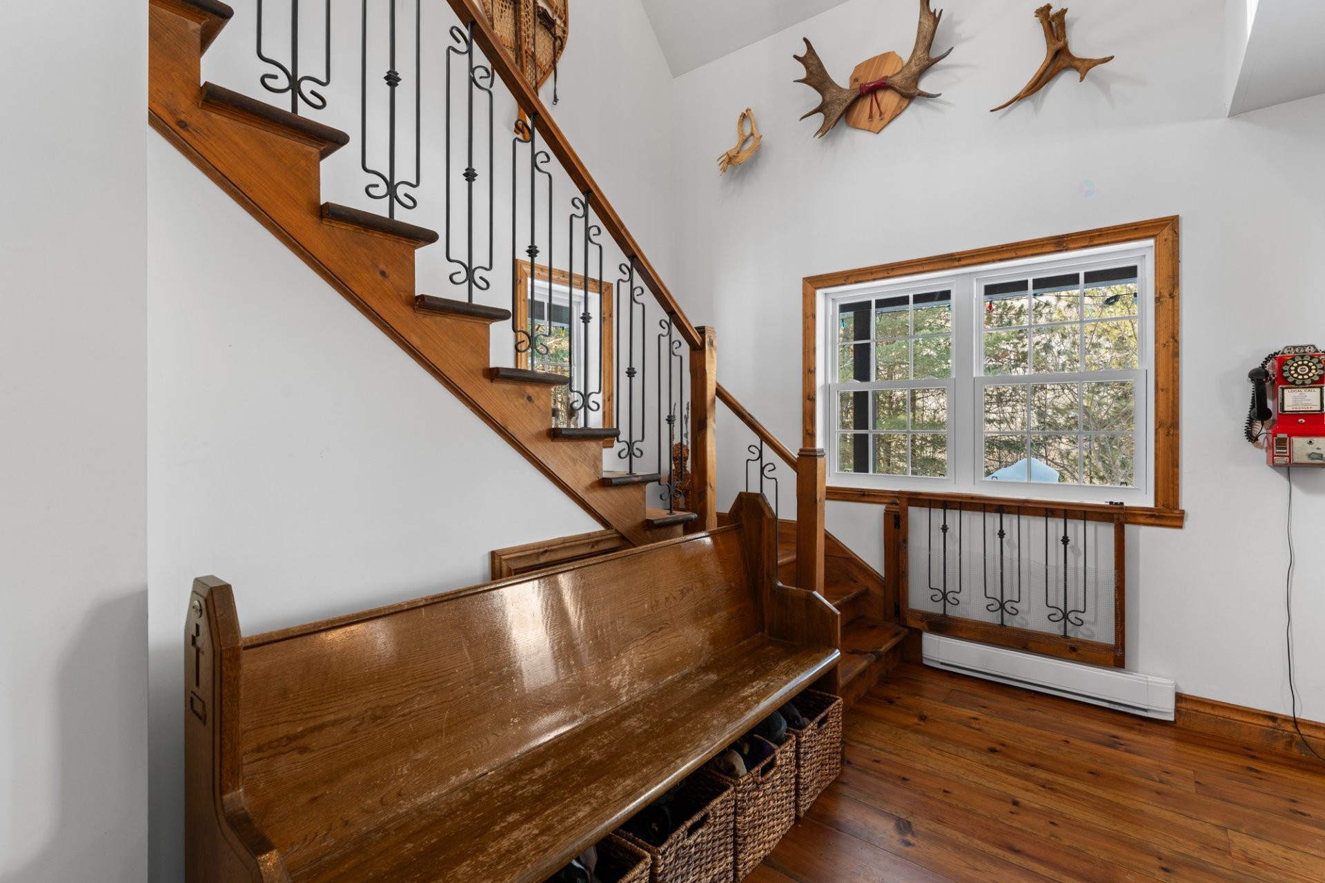 









1193


Ch. du Lac-Deligny O.

,
Mandeville,




QC
J0K1L0

