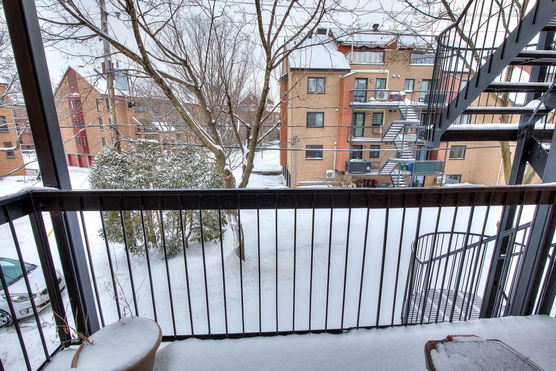 









3045


Rue Pierre-Thomas-Hurteau

, 4,
Longueuil (Saint-Hubert),




QC
J3Y8K6

