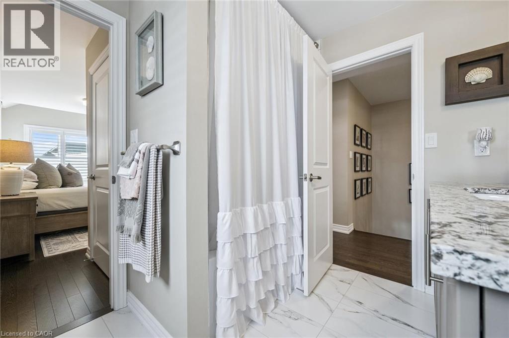 












1383 FARMSTEAD Drive

,
Milton,




Ontario
L9E1K4

