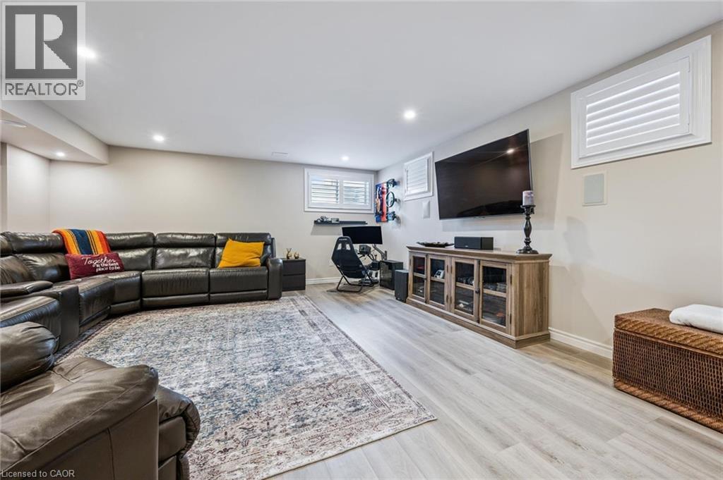 












1383 FARMSTEAD Drive

,
Milton,




Ontario
L9E1K4

