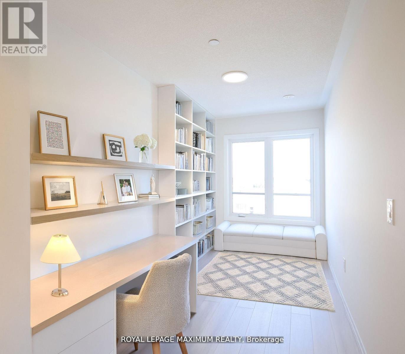 












1 - 11 BAYNES WAY N

,
Bradford West Gwillimbury,




Ontario
L3Z4M1

