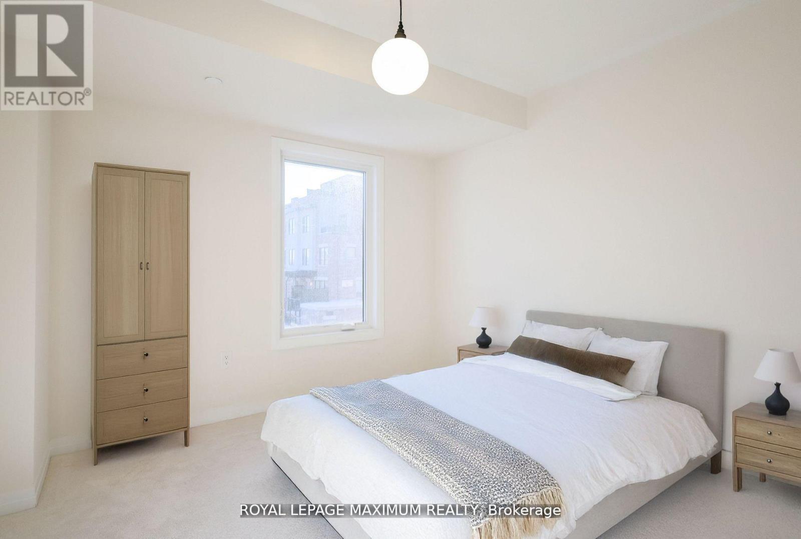 












1 - 11 BAYNES WAY N

,
Bradford West Gwillimbury,




Ontario
L3Z4M1

