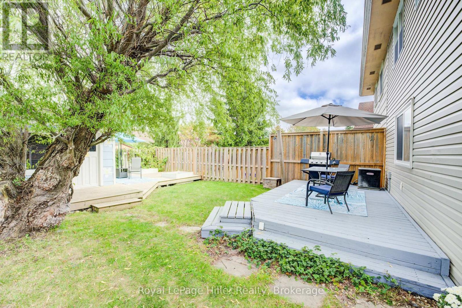 












56 CREHAN CRESCENT

,
Stratford,




Ontario
N4Z1B7

